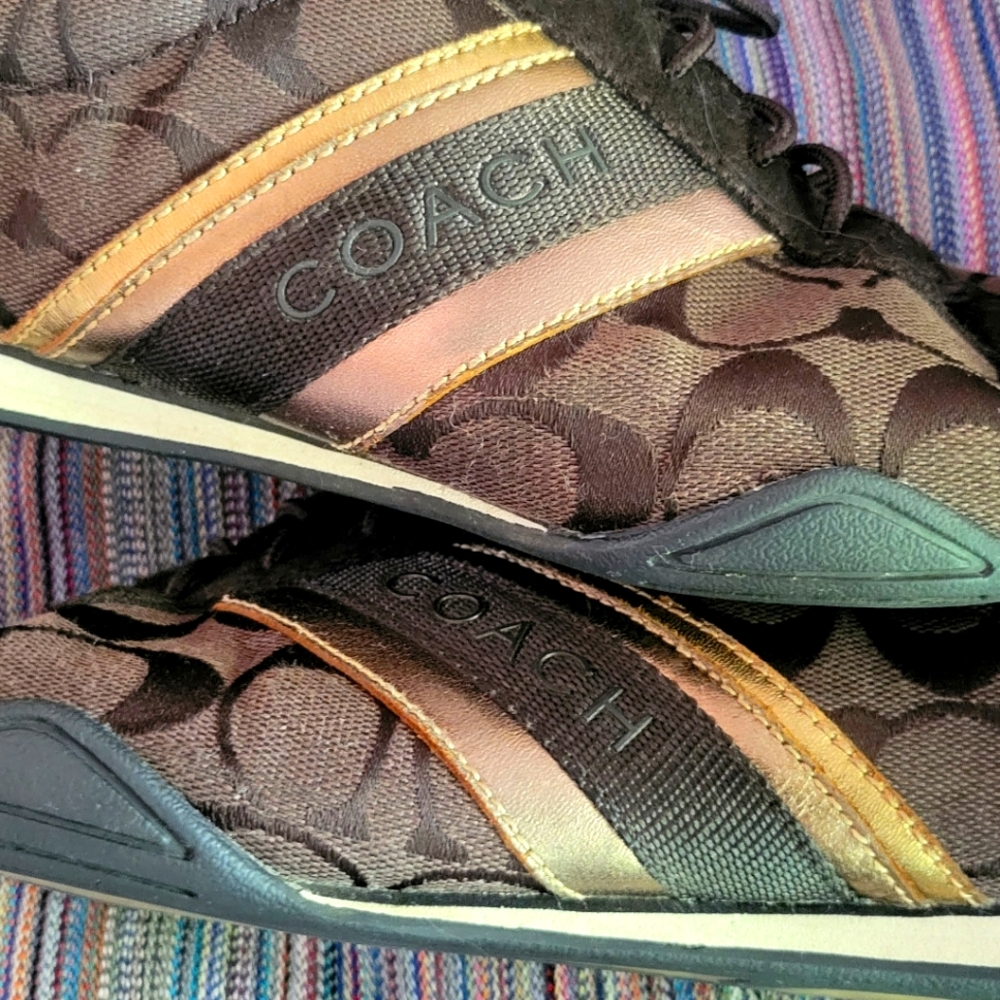 Coach tennis shoes size 9